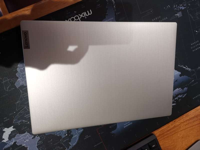 (New open box ) Lenovo IdeaPad 3 15IML05 15.6-FHD - Core i5-10210U 256 SSD+1TB HDD 12GB RAM
