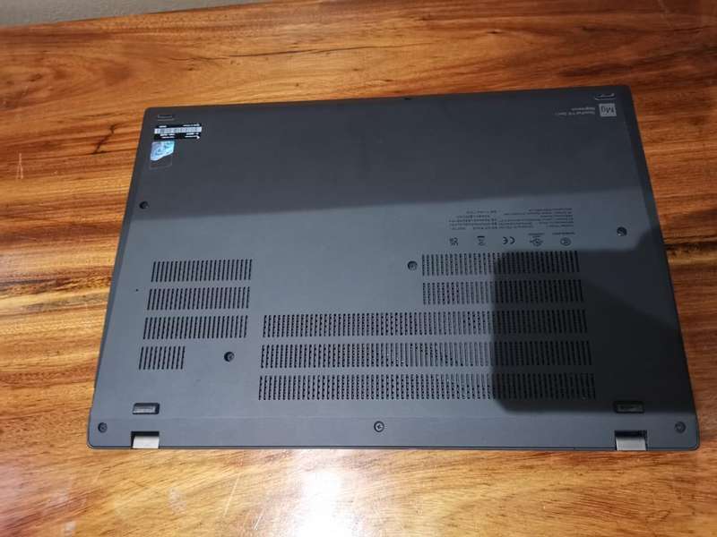 Lenovo ThinkPad T16 16-inch WUXGA Laptop - Intel Core i5-1235U 256GB SSD 8GB RAM Windows 11 Pro 21BV