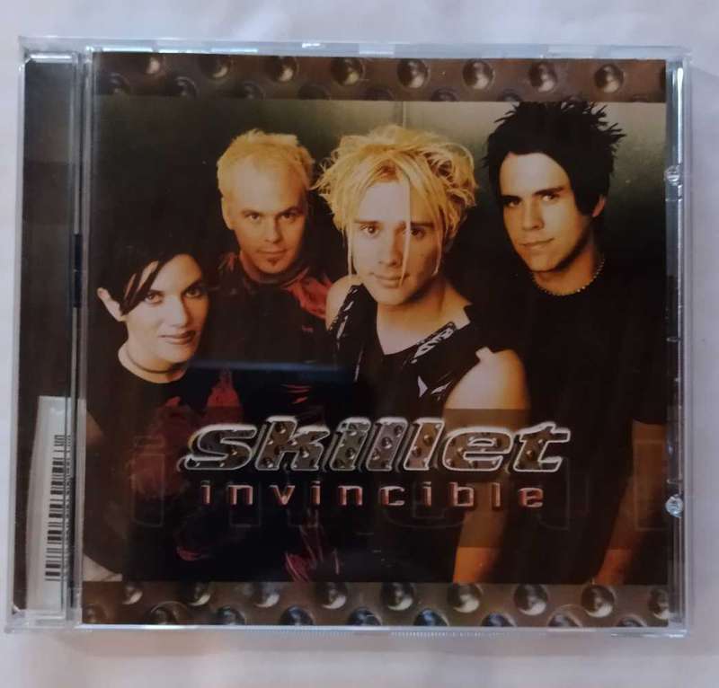 Skillet Invincible CD