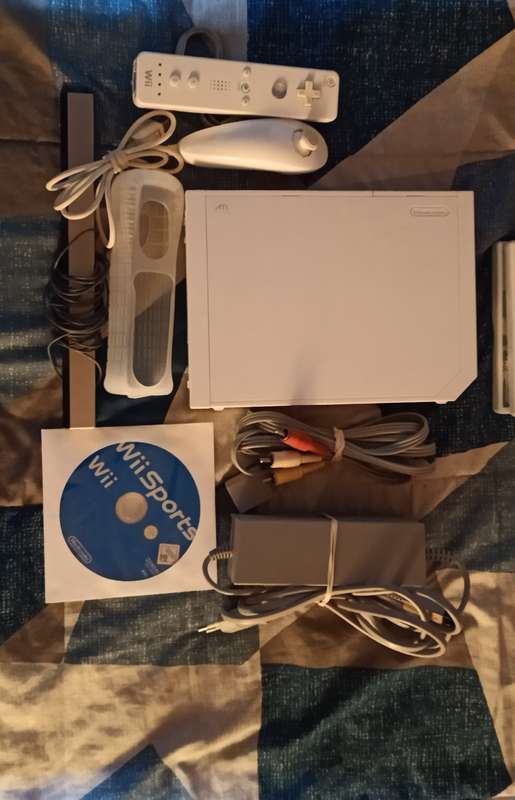 Nintendo Wii Complete with games