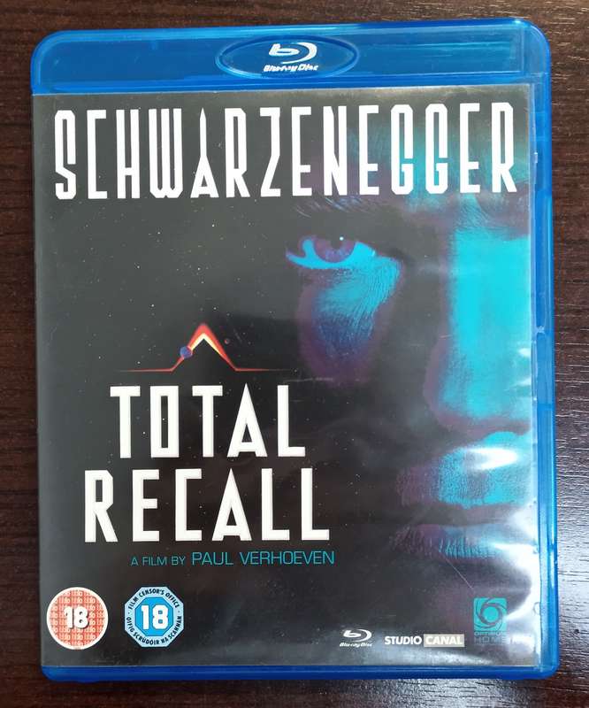 Total Recall on Blu-ray Arnold Schwarzenegger, UK Press