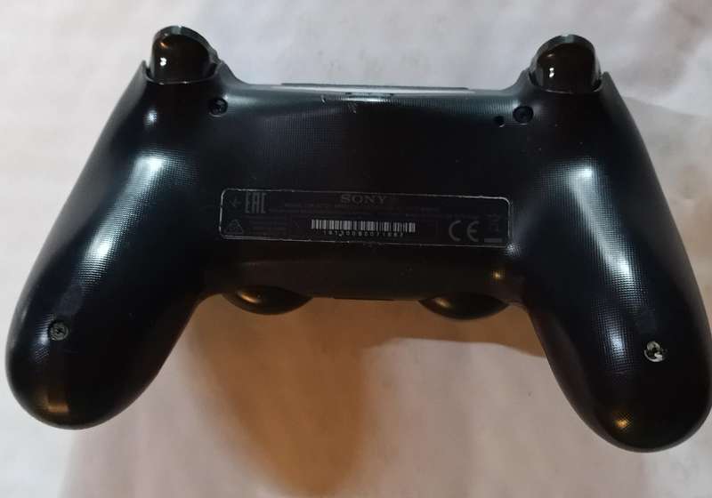 PS4 DualShock 4 controller V2