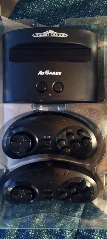 Sega Mega Drive 80 in 1 console with extras