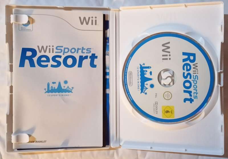 Wii Sports Resort for Nintendo Wii (PAL, CIB)