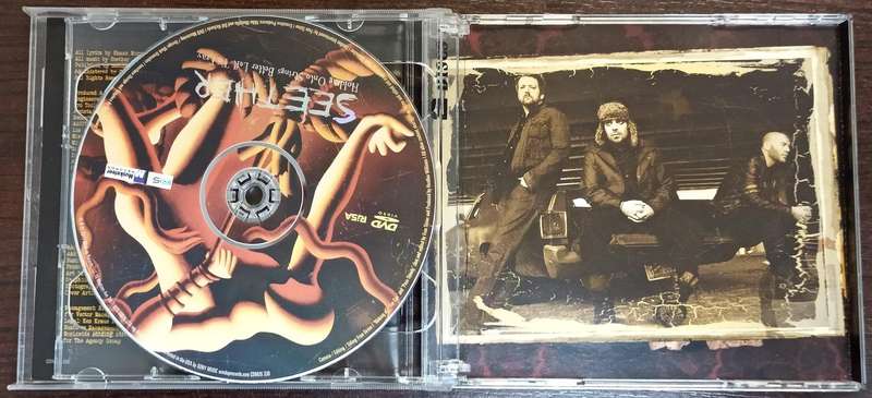Seether Holding on to Strings Better left to Fray (CD + DVD) Mint