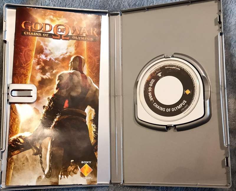 God of War Chains of Olympus for PSP CIB