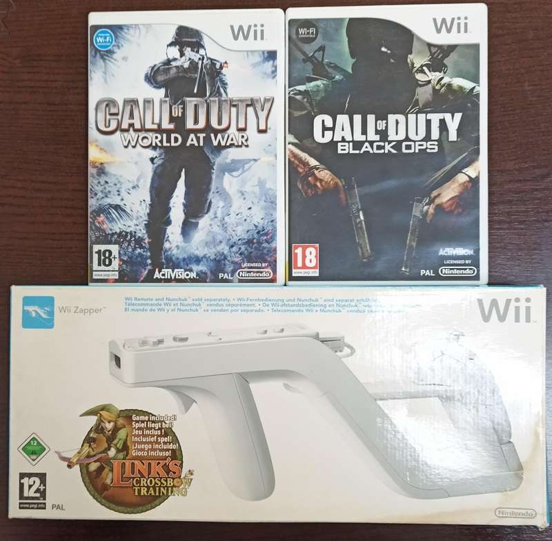 Boxed Wii Zapper Gun with 2 games