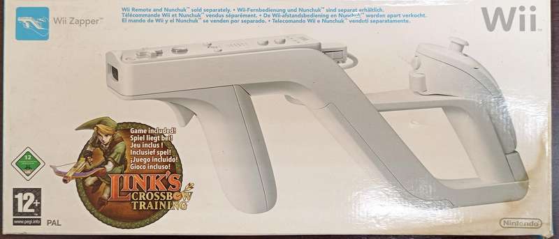 Boxed Wii Zapper Gun with 2 games
