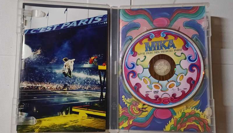 Mika LIVE Parc Des Princes Paris DVD