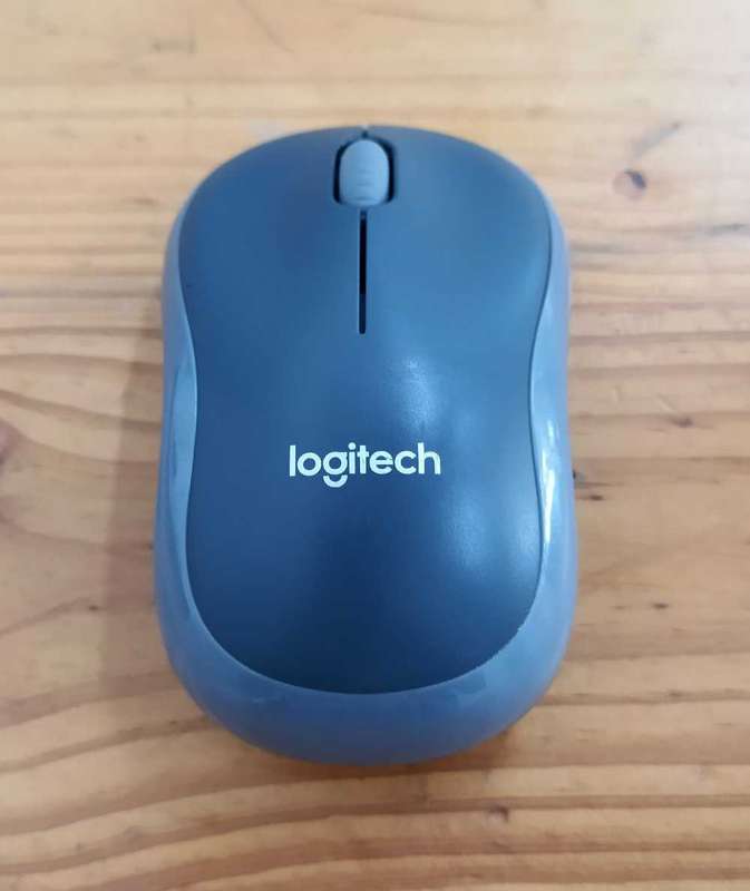 Logitech Mouse (Model M185)