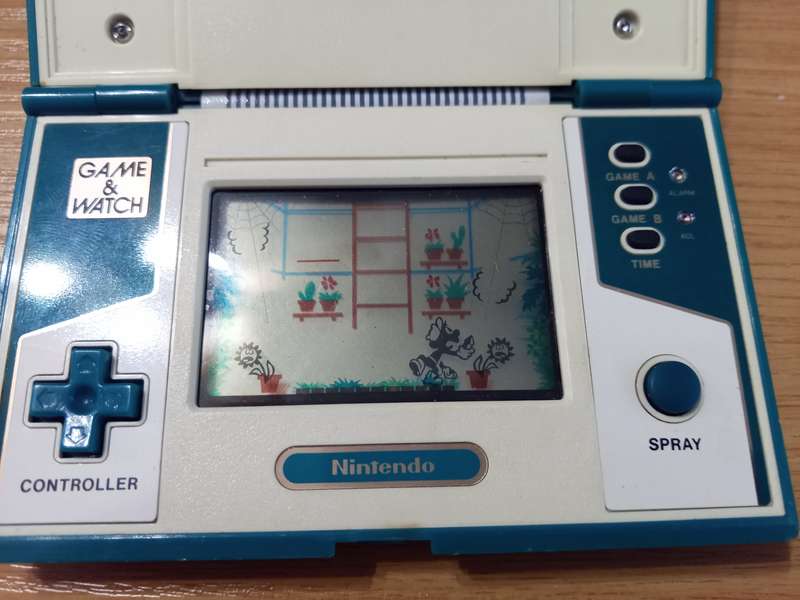 Nintendo Game & Watch Green House