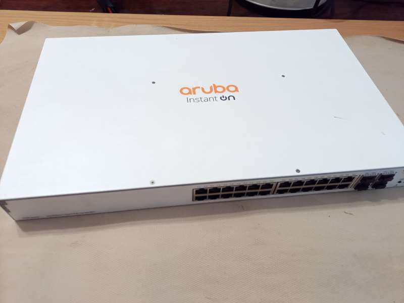 Aruba Instant ON 1930 24G 3SFP + 370W Switch