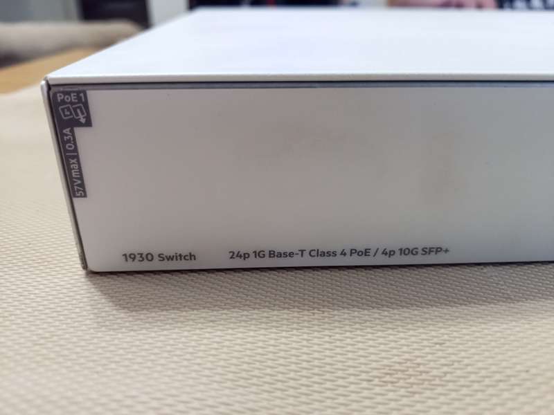 Aruba Instant ON 1930 24G 3SFP + 370W Switch