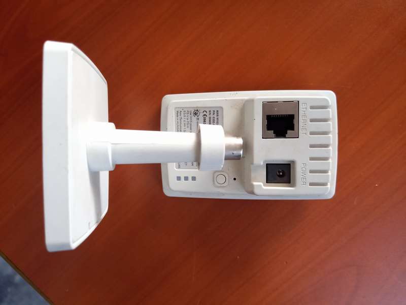 Axis M1031-W IP Camera