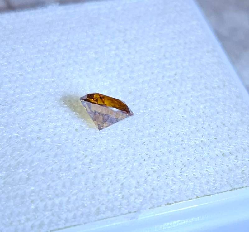 Diamond - 0.55ct - Vivid Fancy Brown Orange