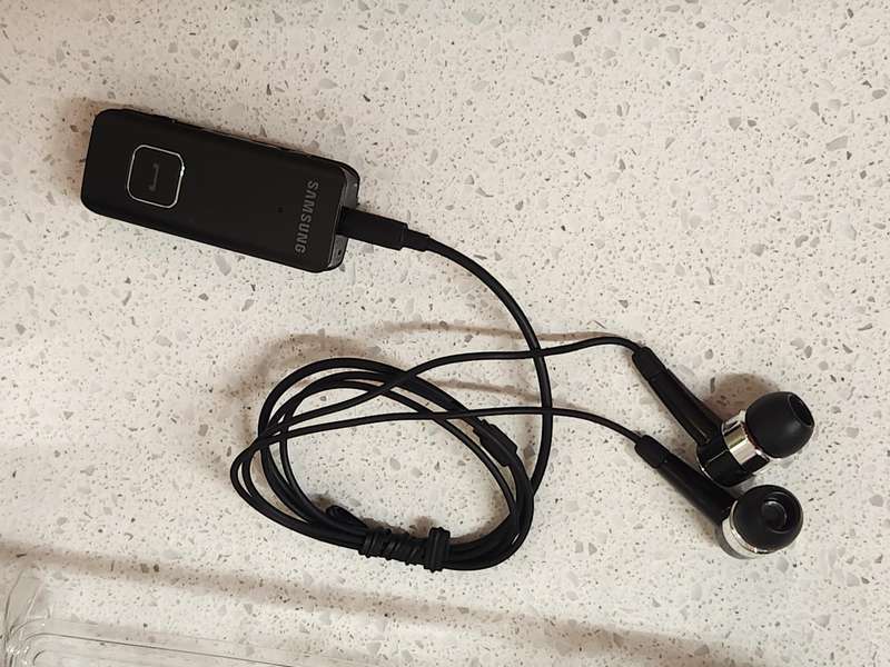 Samsung HS3000 Bluetooth headset