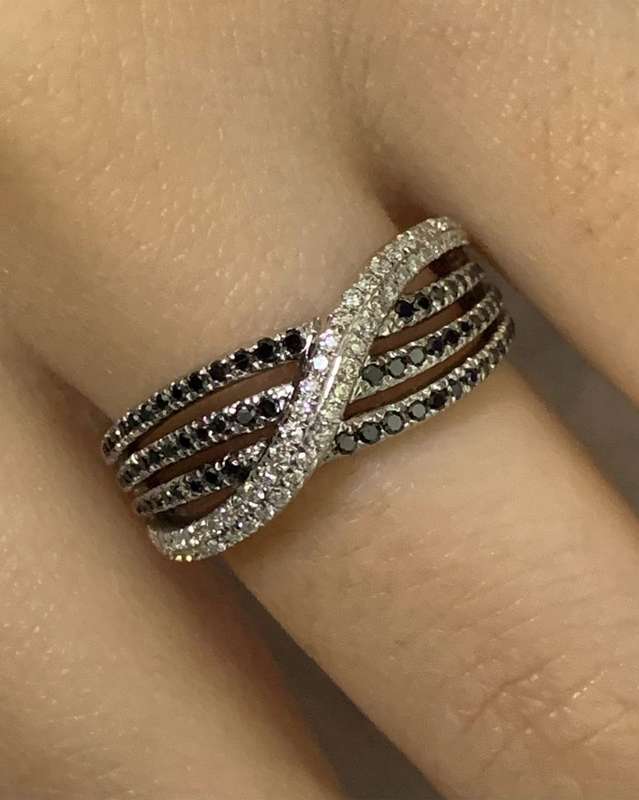 9ct white gold diamond ring