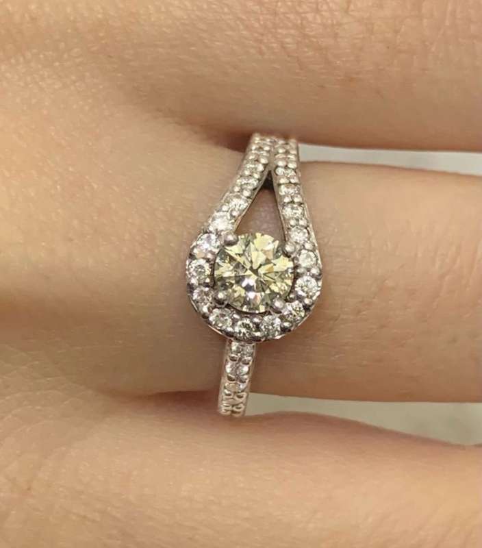 White Gold Diamond Ring
