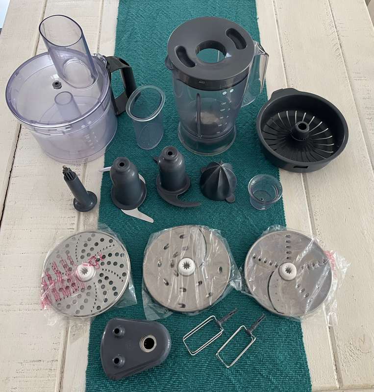 Kenwood Food Processor FP250