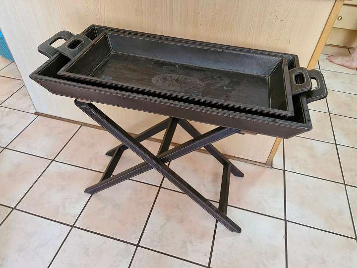 VINTAGE 2 tier Leather clad stand with Fleurs de Toulouse inscription !