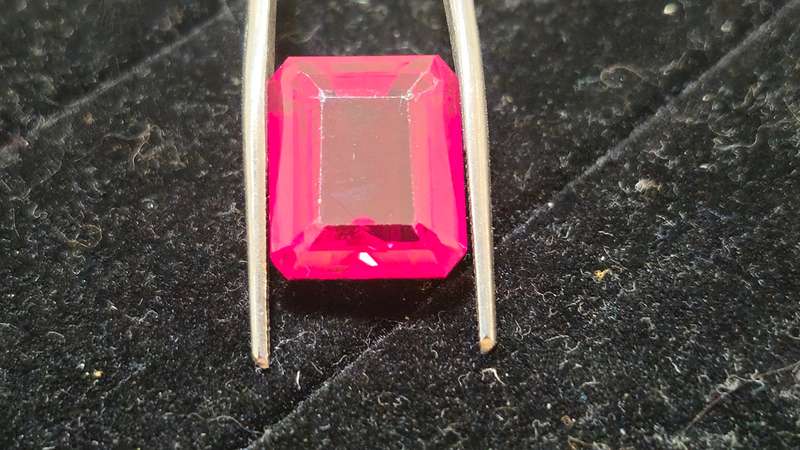 Stunning, 11 Carat Lab Grown Synthetic Ruby ! Perfect Clarity !