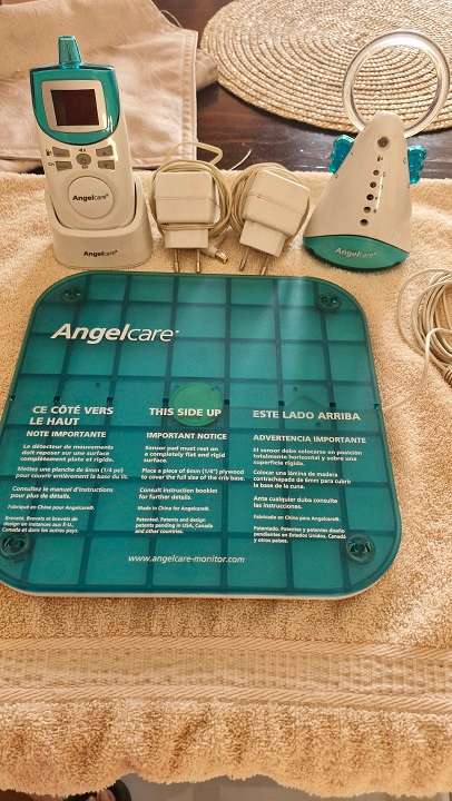 MUST HAVE ! Angel Care Baby Monitoring system with pressure pad !