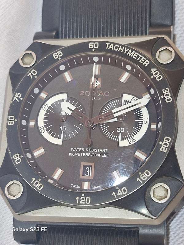 WOW ! RARE FIND IN SA ! ZODIAC Adventurer ZMX 01 Swiss Made Chronograph !!