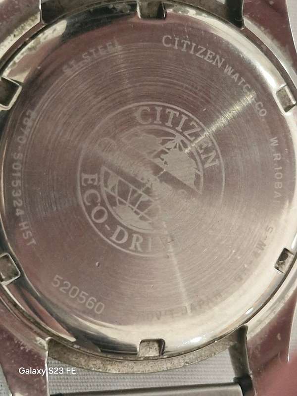 A Beautiful Chronograph ! Citizen ECO Drive Perpetual Calendar Chronograph in Excellent Condition !