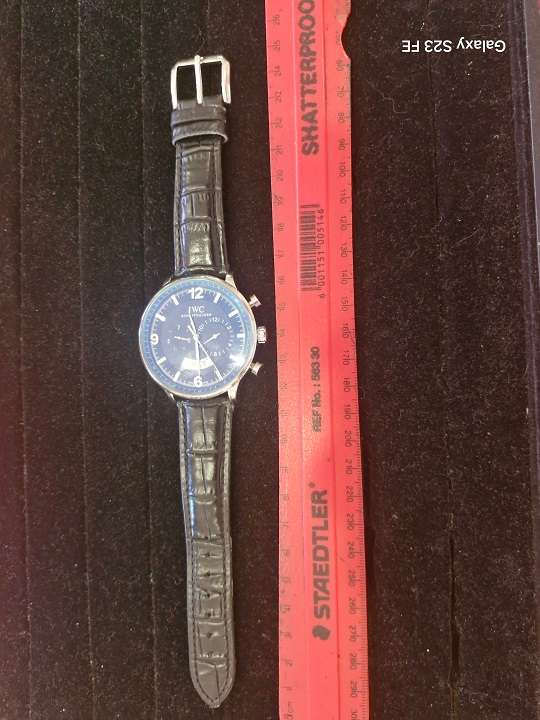 Stylish IWC Schaffhausen Men's Automatic Movement Watch