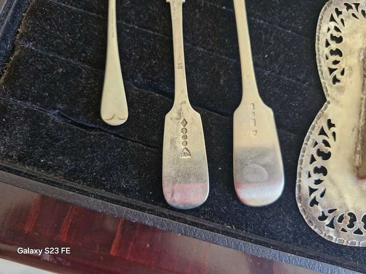 Personal Collection ! Lots of Vintage English EPSN and Silver plated cutlery and related items !