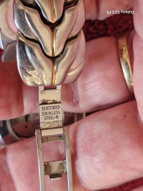 Vintage SEIKO SQ100 Kinetic Mans Watch in good working condition !