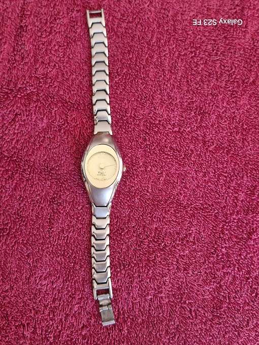 Bargain ! Vintage Seiko Crystal ladies watch !