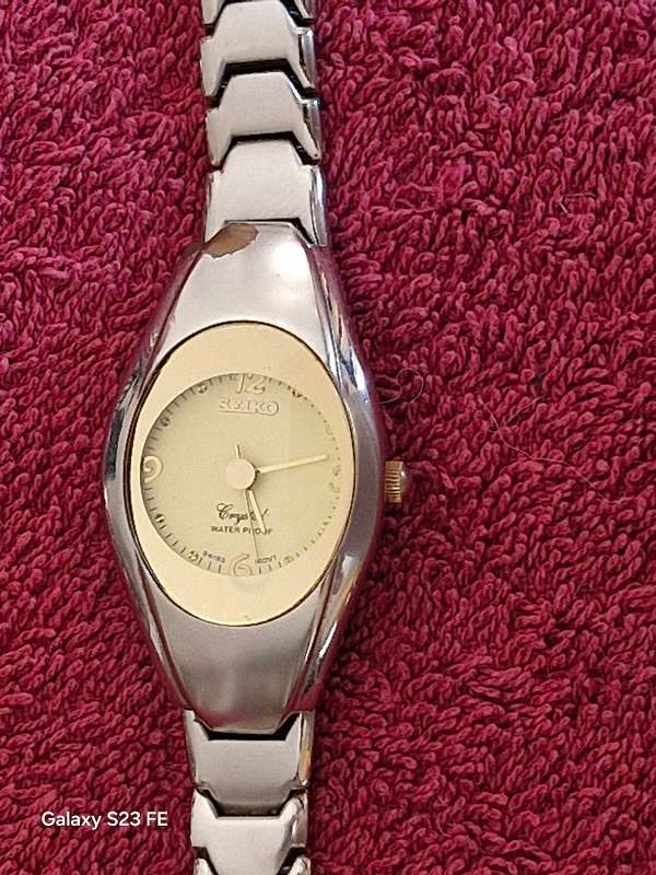 Bargain ! Vintage Seiko Crystal ladies watch !