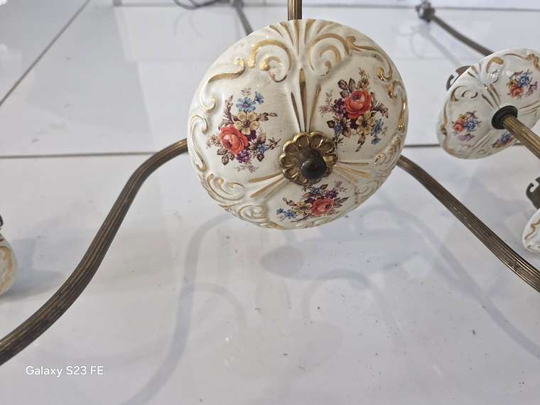 2 x Beautiful Vintage Italian ceiling lights ! Painted porcelain and brass !