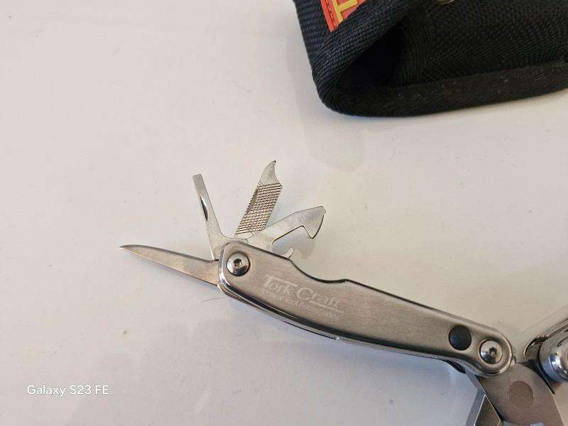 Like New ! Quality Tork Craft small Multi Tool with pouch !!