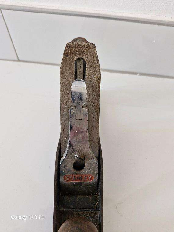 RARE FIND ! Vintage Stanley 4 hand planer in original condition !