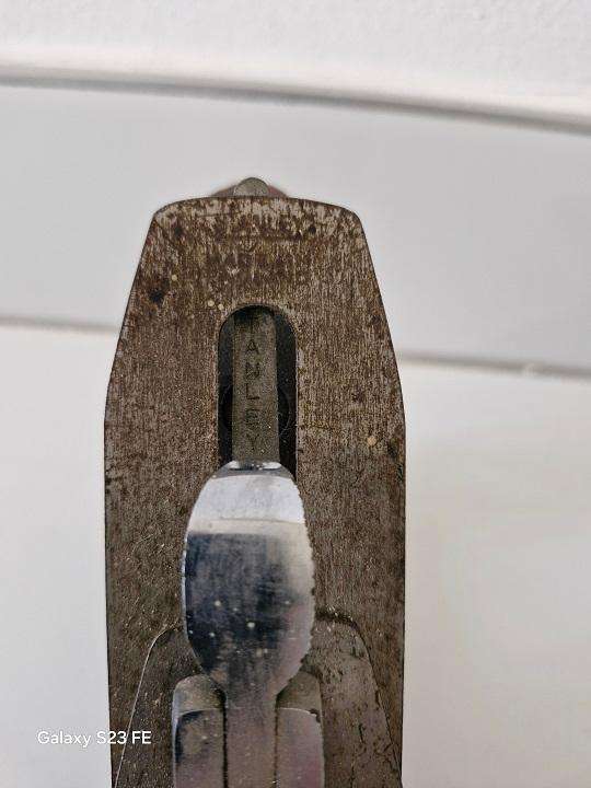RARE FIND ! Vintage Stanley 4 hand planer in original condition !