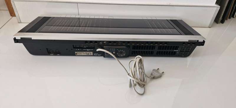 FOR the AUDIOPHILE / COLLECTOR ! Rare find ! Vintage B&O Beomaster 1700 Receiver/Tuner !