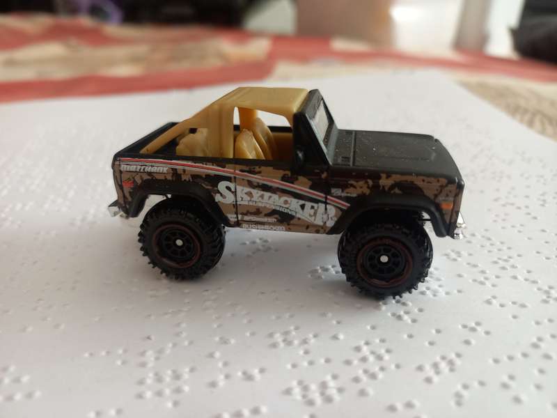 Matchbox Ford Bronco Skyjackers