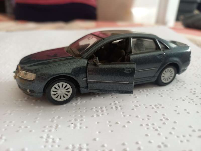 Maisto Audi A8