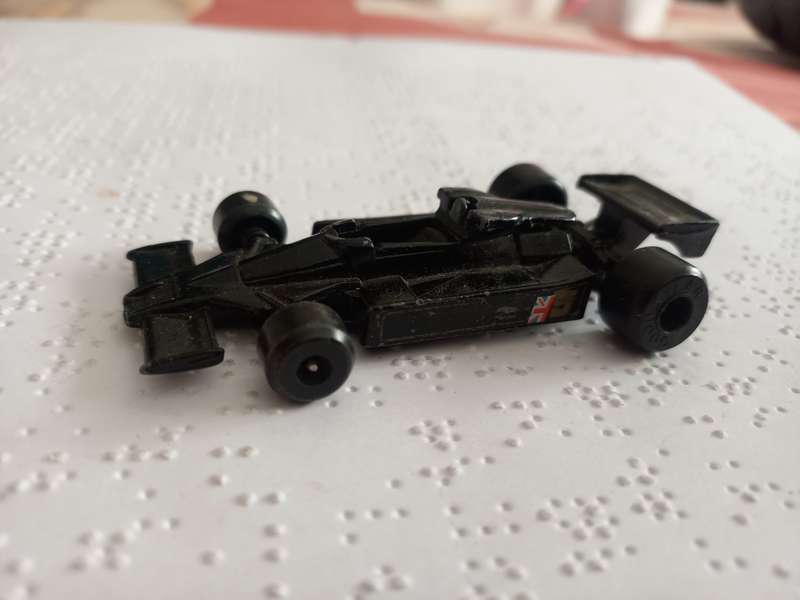 Lintoy F1 racer
