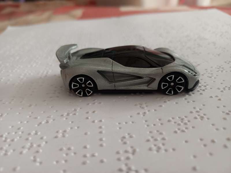 Hot wheels Lotus Evija