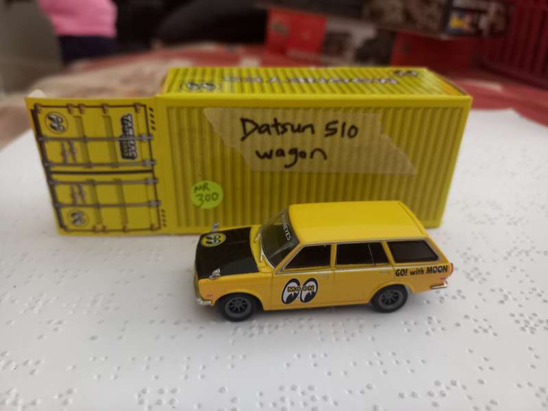 Tarmac 1/64 scale Datsun 510 wagon - Mooneyes livery