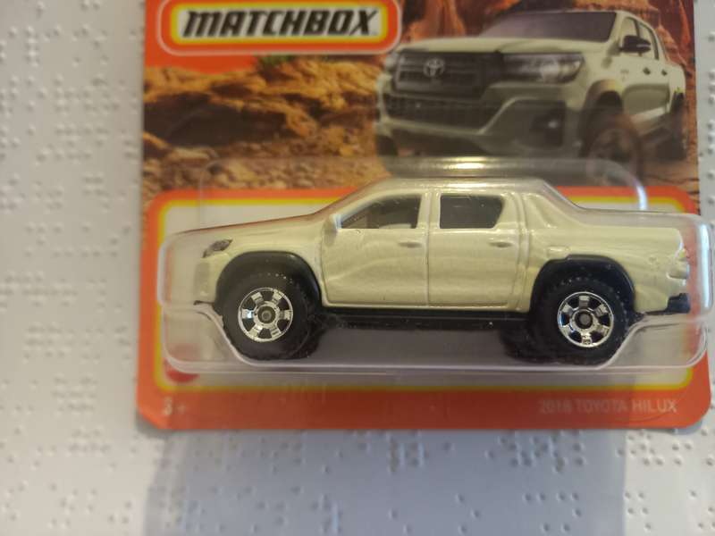 Matchbox 2018 Toyota Hilux