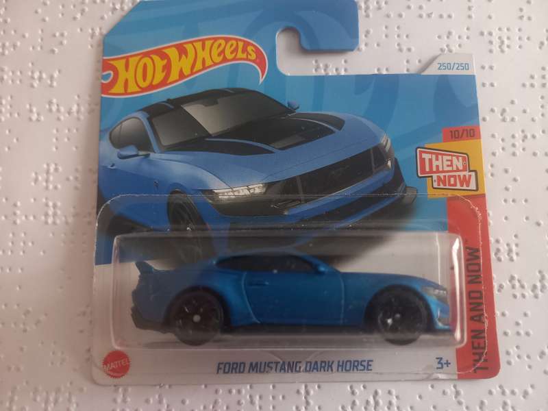Hotwheels Ford Mustang Dark Horse