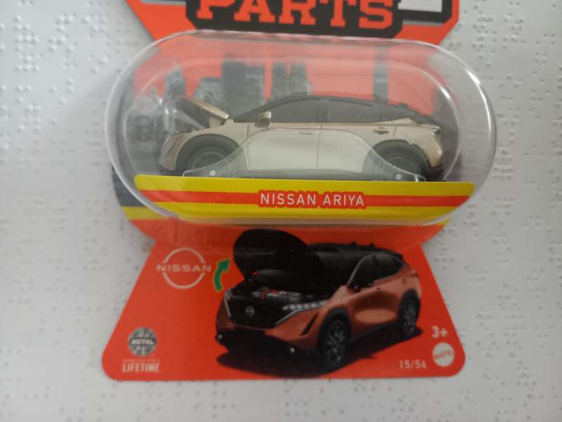 Matchbox Moving Parts Nissan Ariya