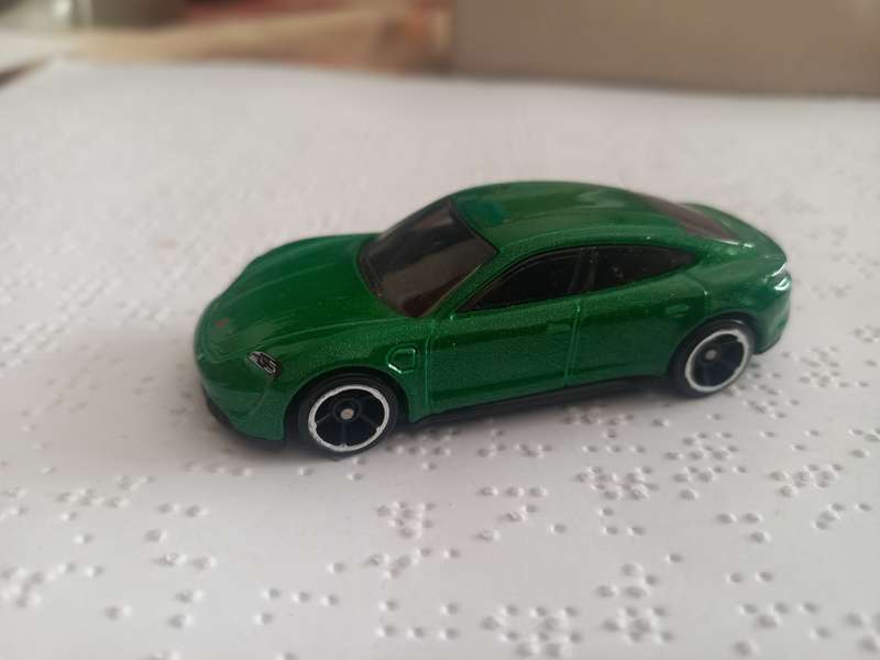 Hotwheels Porsche Panamera