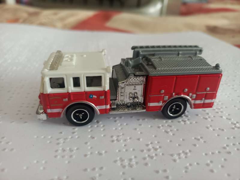 Matchbox Pierce Dash Fire Engine