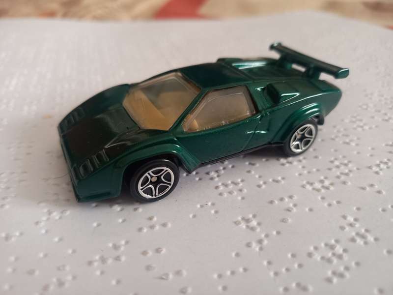 Matchbox Lamborghini Countach