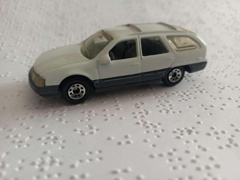 Matchbox Mercury Sable sw